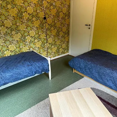 Sentralt Enebolig Med 3 Soverom * Arendal